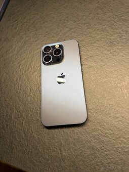 IPhone 15Pro modrý 128GB - 2