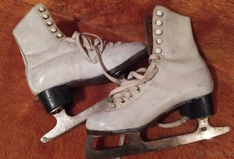 Nabízím dámské brusle na led vel. 37 Botas - 2