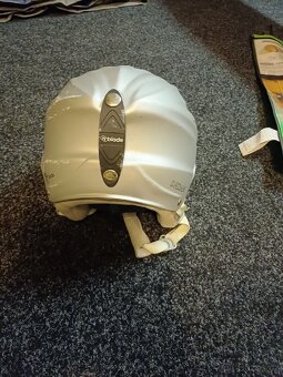 Dětská lyžařská helma - 2