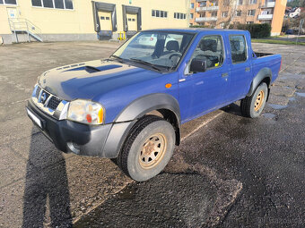 Nissan Pick-up Double Cab 2.5Di 4x4, 1. Majitel, DPH - 2