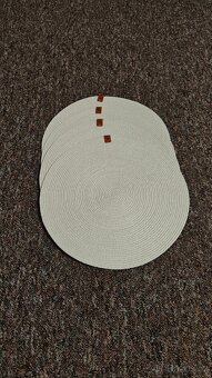 Okruhle prostíraní - 2