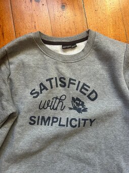 Teplakove sede mikinove saty - 2