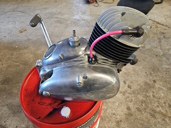 Motor CZ 150c - 2