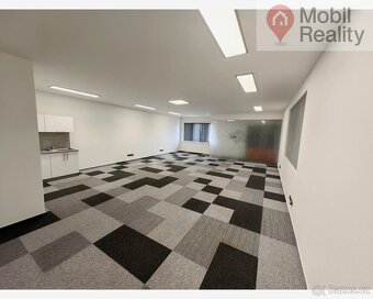 Pronájem kanceláře 67m2 Holýšov - 2