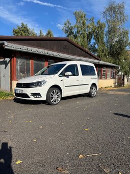 Prodam VW Caddy 1.4 TGI 81kW , FULL LED,ACC,NAV, park kamera - 2
