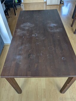 Jídelní stůl masiv + 6 židlí - 2