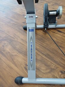 Cyklistický trenažér ROTO RECORD - 2