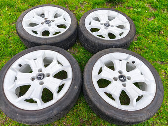 Letní sada Citroen DS3 r17 4x108 Kleber 205/45/17 - 2