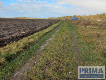 Stavební pozemek pro rodinný dům 1025m2 Tetov - 2