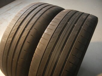 Letní pneu Continental 235/45R20 - 2
