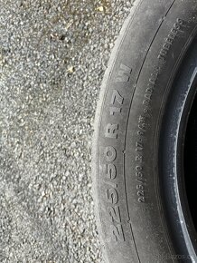 Letni pneu Continental - 225/50 R17 - 2