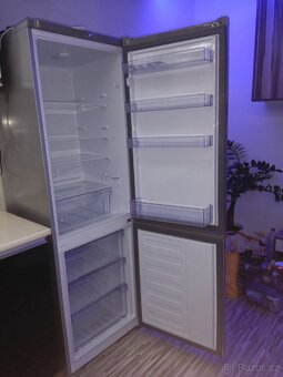 Lednice s mrazákem - 2