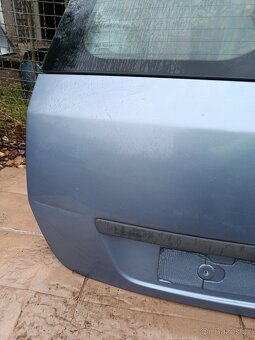 Ford Fusion facelift - přední nárazník, světlo, kapota, dveř - 2