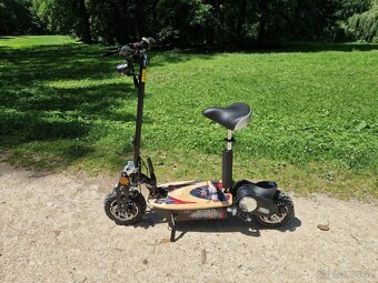 Elektrokoloběžka CRUISER1000 PLUS - 2