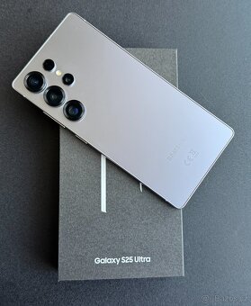 Vyměním Samsung Galaxy S25 Ultra / 512GB / V záruce do 3/27 - 2