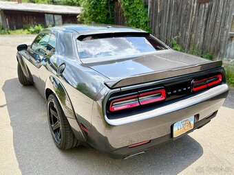 2015 Dodge Challenger | Widebody | 95.000km | 300 koní - 2
