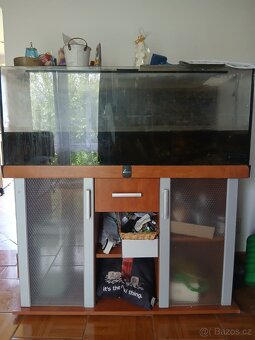 Akvarium + skříňka - 2