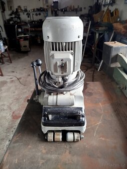 Schlebach falcovací stroj - 2