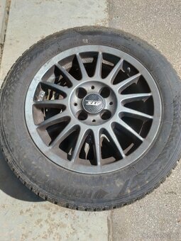 Hankook 185/65R15 zimní + ALU disky 4x108 - 2