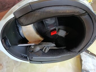Helma s interkomem - 2