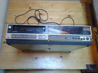 Sony betamax - 2