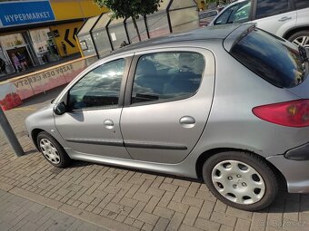 Prodam Peugeot 206 r.v2003 - 2