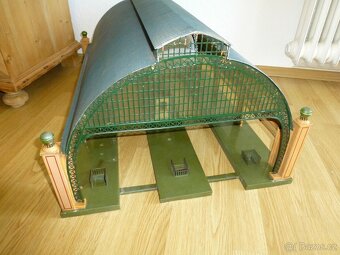 Märklin kolej 1 průjezdná bouda 20711 super rare - 2