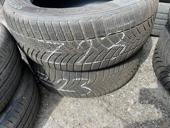 Prodám pneumatiky Semperit 205/55 R16 91H - 2