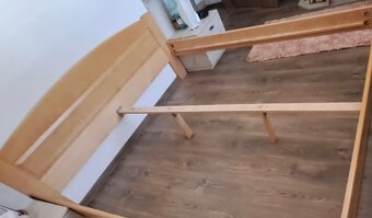 Rám postel 180x200 - 2