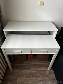 Psací stolek/kosmetický/ pracovní - 2