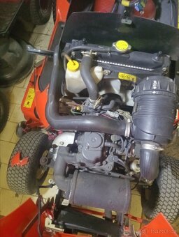 dieselový traktůrek, sekačka, zahradní traktor, - 2