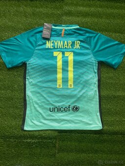 FC Barcelona dres neymar 11 vel. M - 2