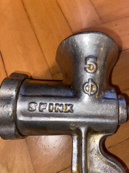 Mlýnek na maso SFINX 5 - 2