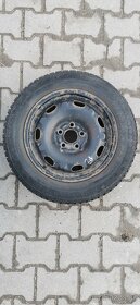 Pneu 185 60 R14 M+S včetně disků - 2