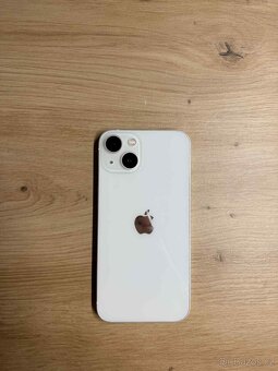 Apple iPhone 13 128GB bílá - 2