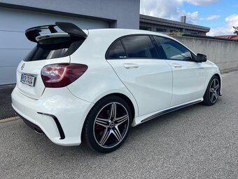 Mercedes benz a250 - 2