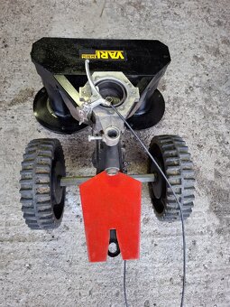 Dvoububnová sekačka tera vari - 2