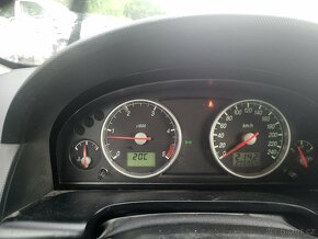 Ford mondeo 2,0tdci - 2