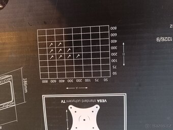 Velký otočný kovový držák na zeď - 2