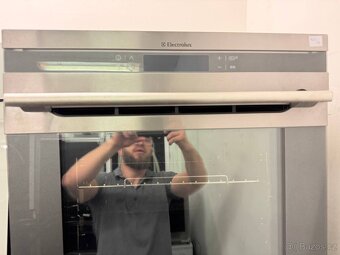 Electrolux EOC68200X Pouzita - 2