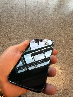 iPhone 16 256gb - 2