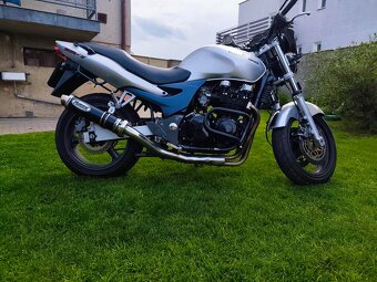 Kawasaki ZR750F - ZR-7 - 2