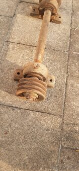 Motor a hřídel na cirkulárku - 2