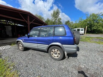 RAV 4 - 4X4 - 2