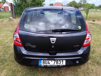 Dacia Sandero - 2