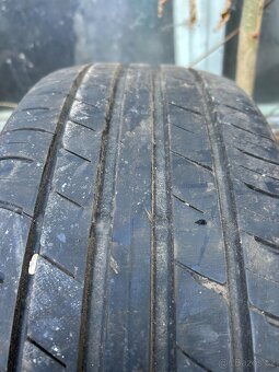 Letní pneu 215/55 R17 94W Falken - 2