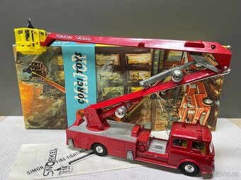Corgi Toys Simon Snorkel - 2