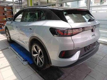 Volkswagen ID.4 GTX 220kw 4x4,keyless,360°kamery,matrix - 2