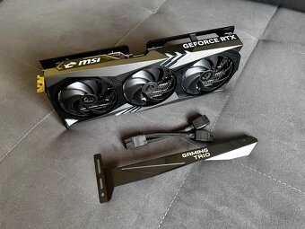 MSI GeForce RTX 4070 GAMING X TRIO 12G - 2