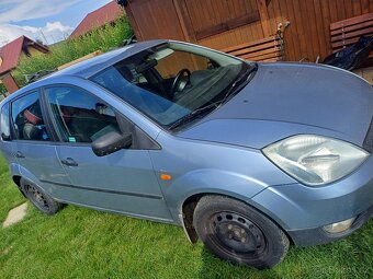 Ford fiesta - 2